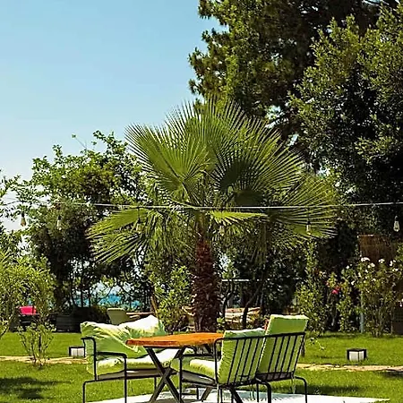 Oxygen Campin Hotel